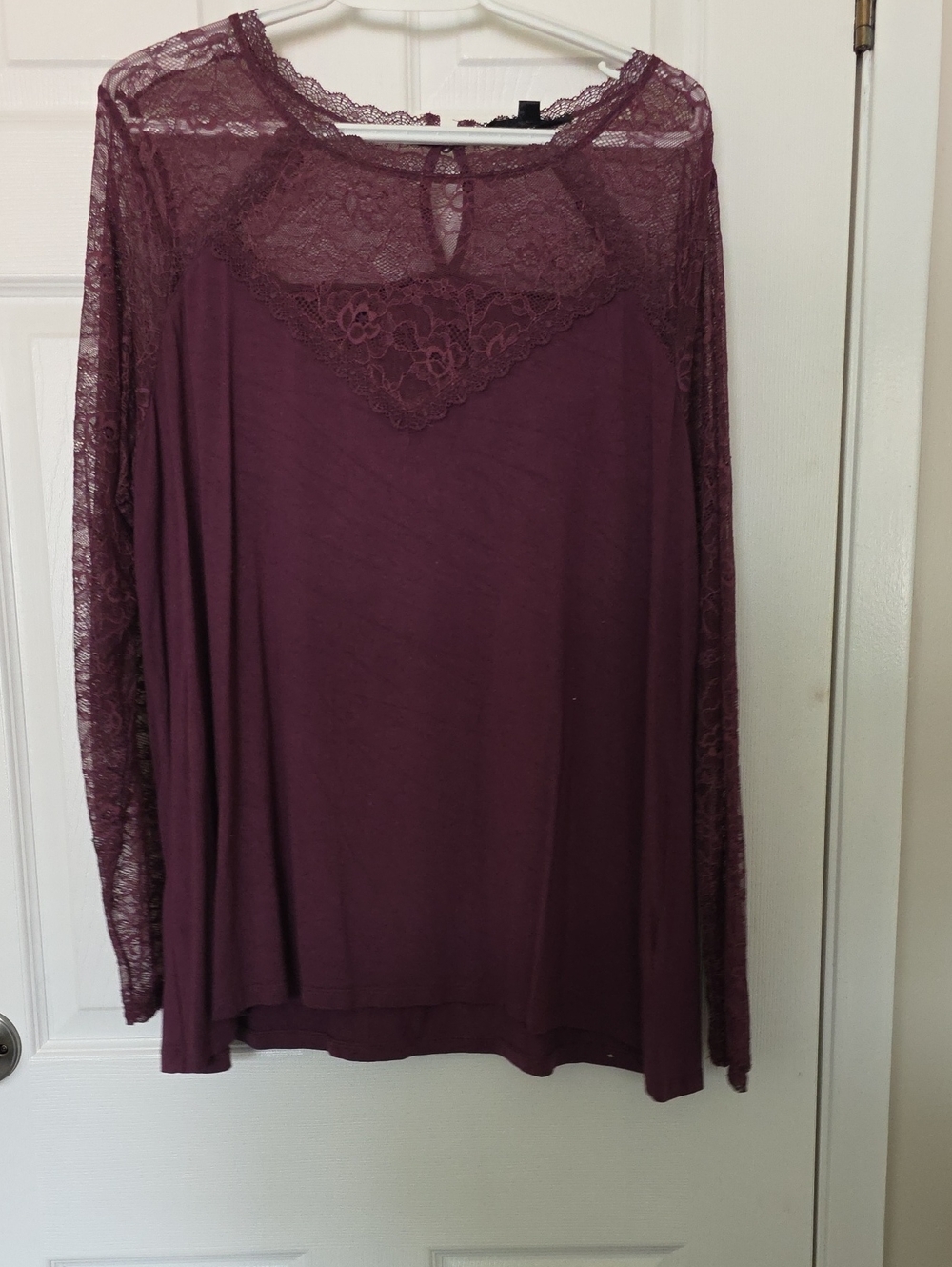 Lace Yoke Long-Sleeve Blouse - Plum